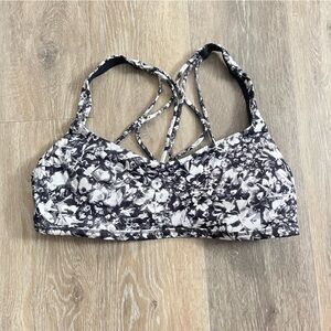 Lululemon Free to be Zen Bra